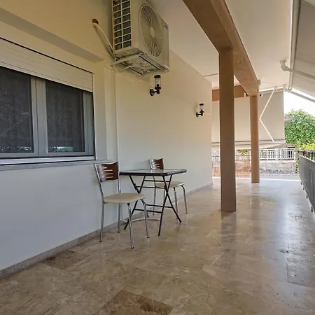 Zeusplace Alexandra's Pool