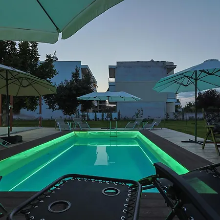 Zeusplace Alexandra's Pool Kateríni