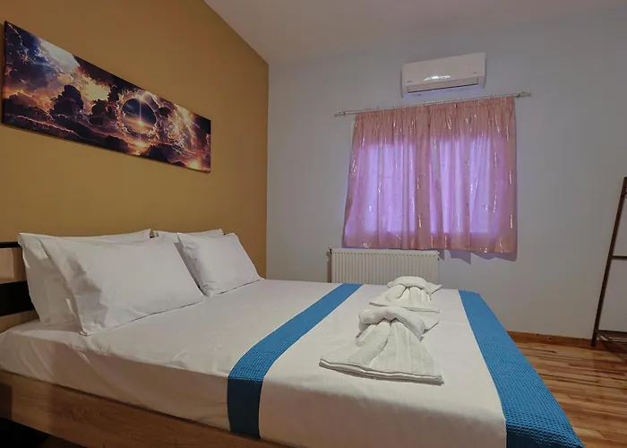 Zeusplace Alexandra's Pool Tatil Evi *