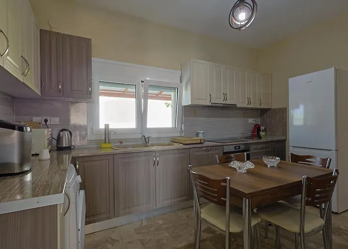 Zeusplace Alexandra's Pool Tatil Evi